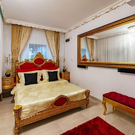 Negrean Residence Орадя Экстерьер фото